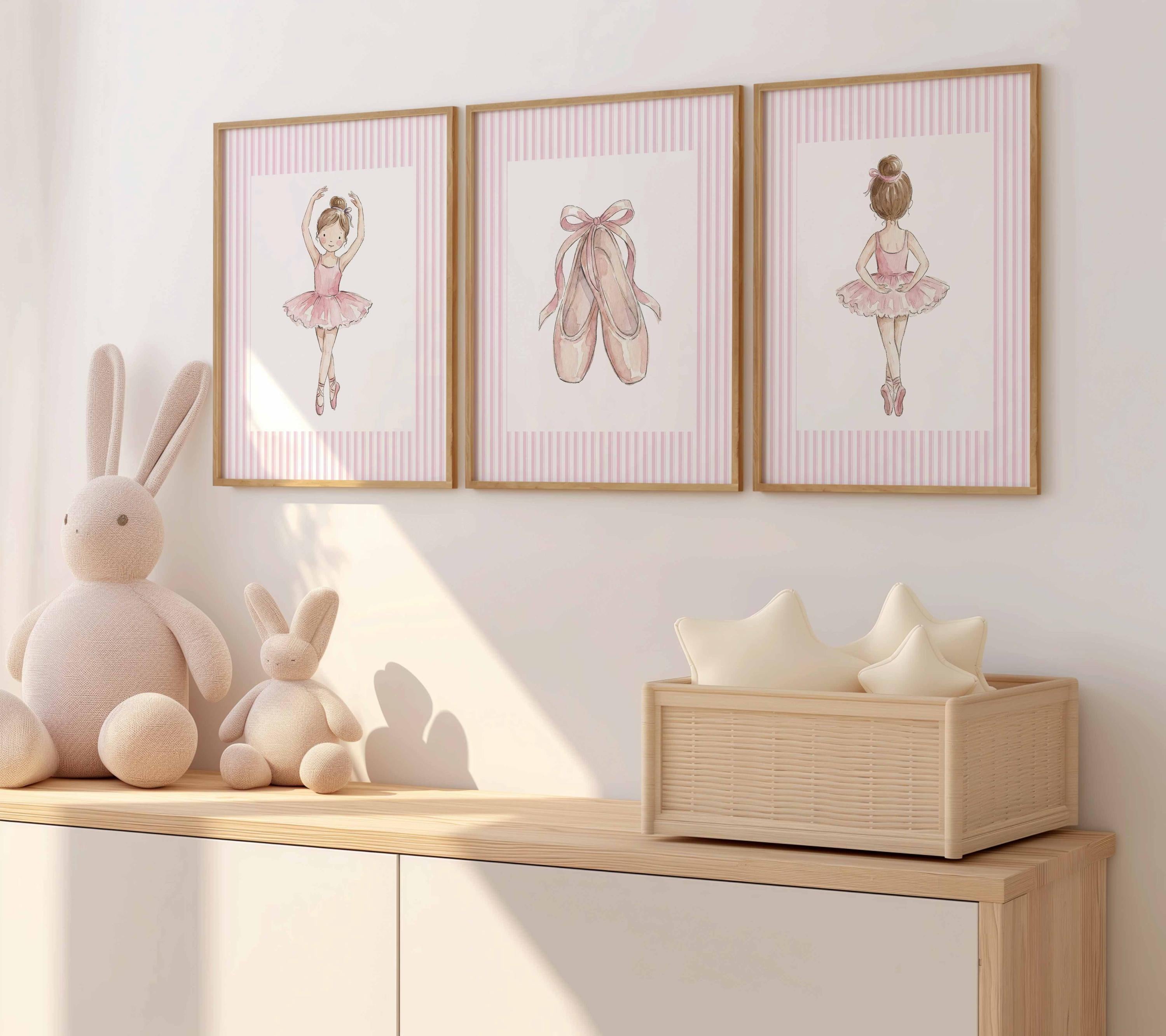 Set de cuadros de pared para guardería de ballet rosa, láminas de bailarina, decoración de pared de zapatillas de ballet, decoración para habitación de niña, arte de ballet en acuarela, habitación de bebé niña Imagen secundaria del producto