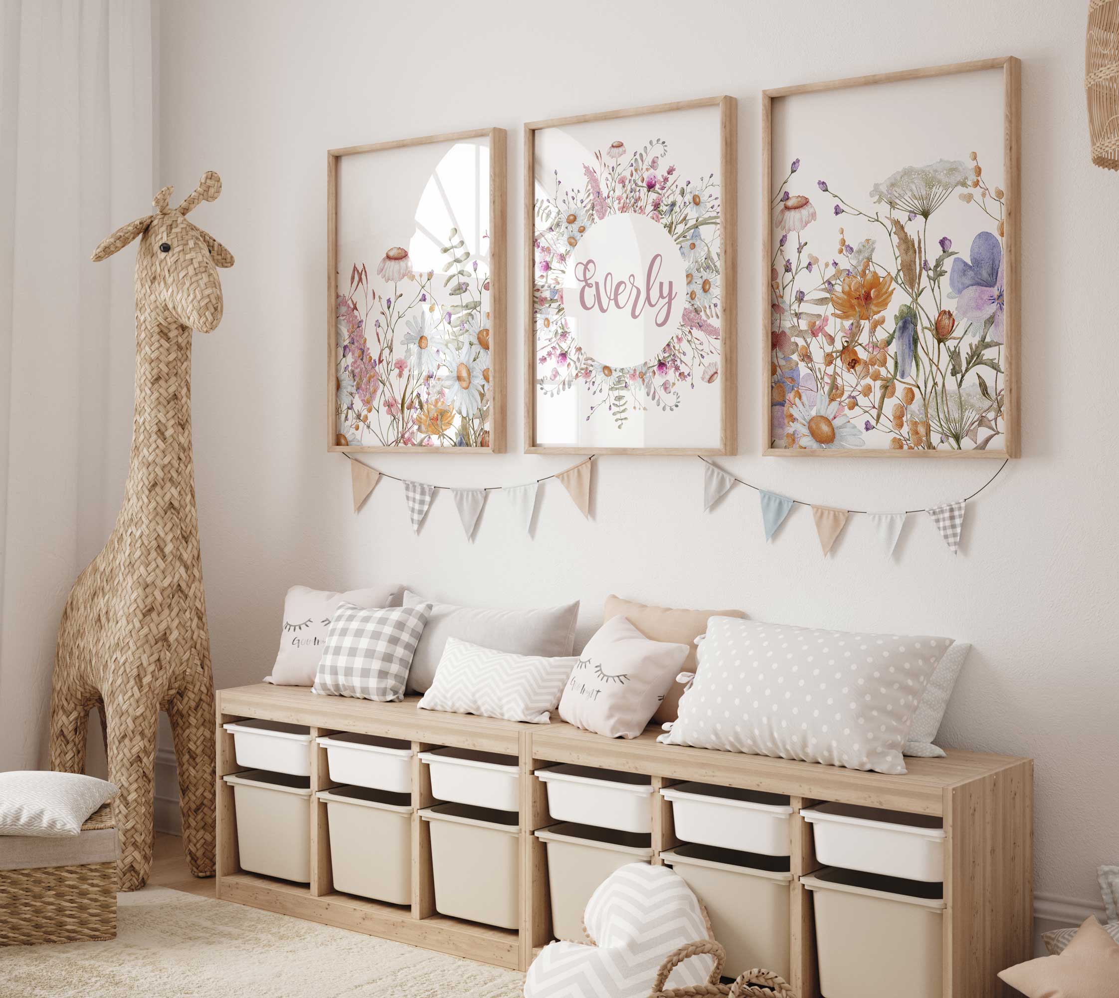 Lámina personalizada con nombre para cuarto de niña, Set de 3 láminas para cuarto infantil, Arte de pared de flores silvestres Imagen secundaria del producto