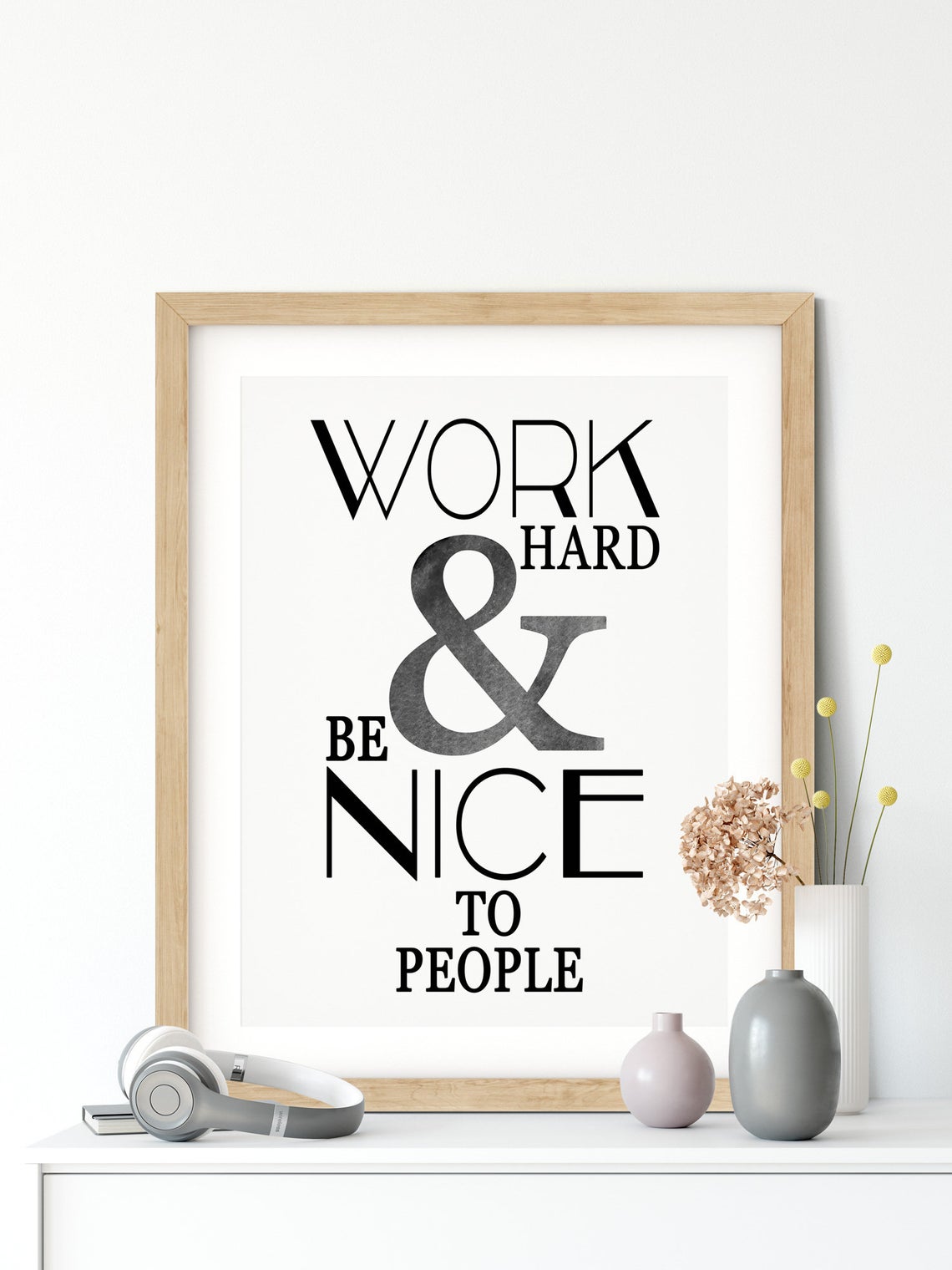 "TRABAJA DURO Y SÉ AMABLE CON LA GENTE" Lámina con cita motivacional, Lámina con cita inspiradora Imagen secundaria del producto